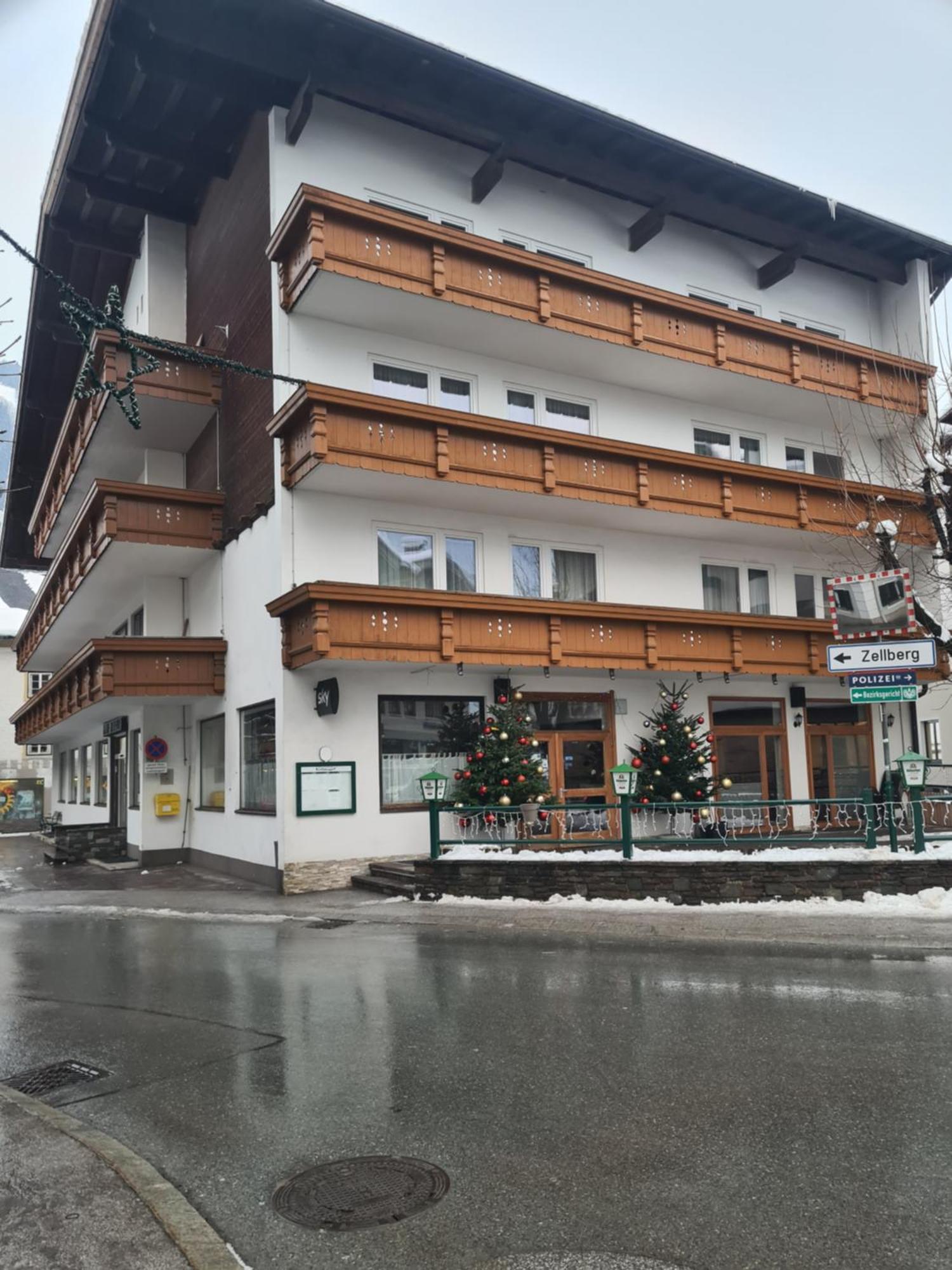 Gasthof Hotel Kirchenwirt Цел ам Цилер Екстериор снимка
