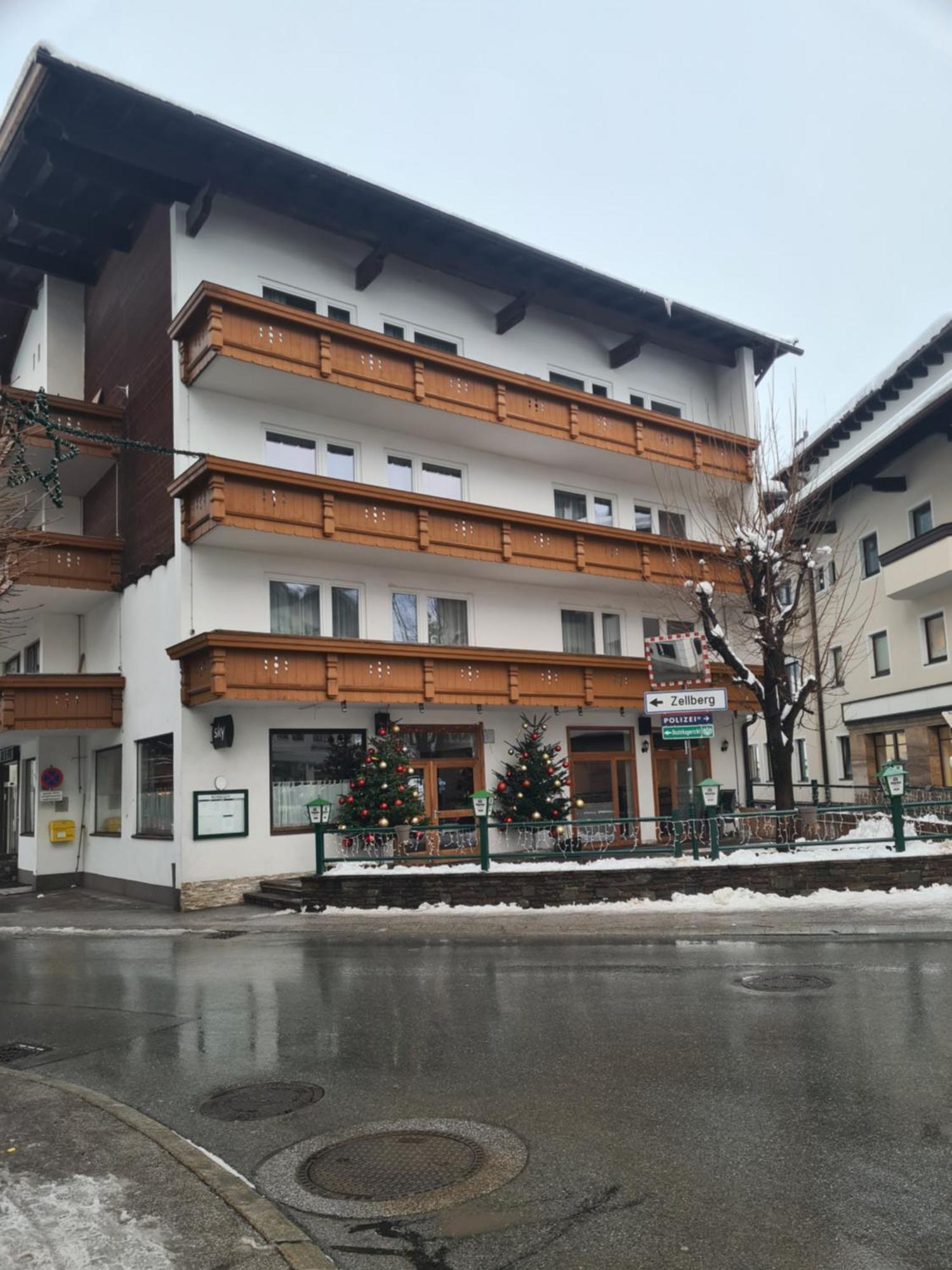 Gasthof Hotel Kirchenwirt Цел ам Цилер Екстериор снимка