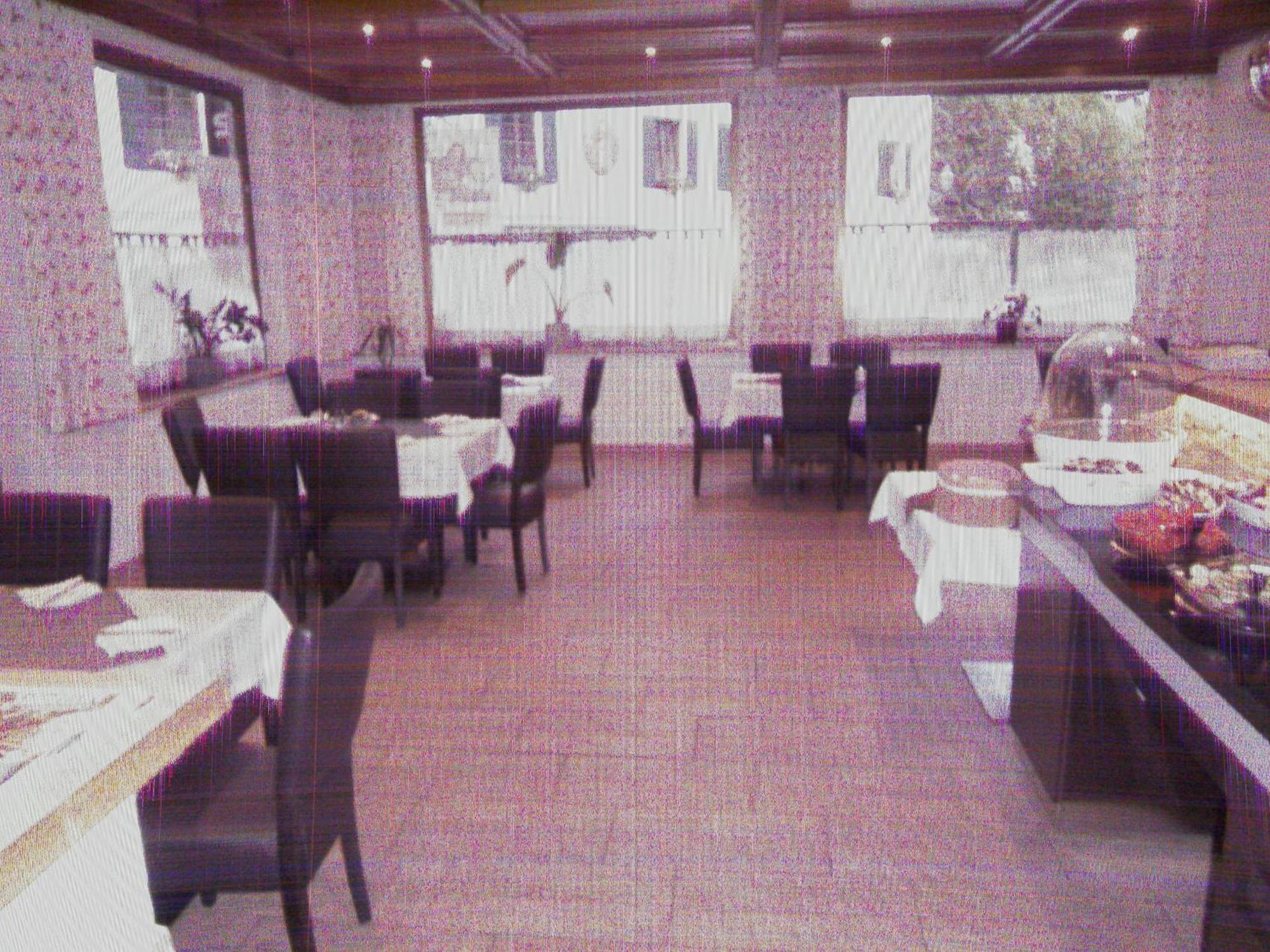 Gasthof Hotel Kirchenwirt Цел ам Цилер Екстериор снимка