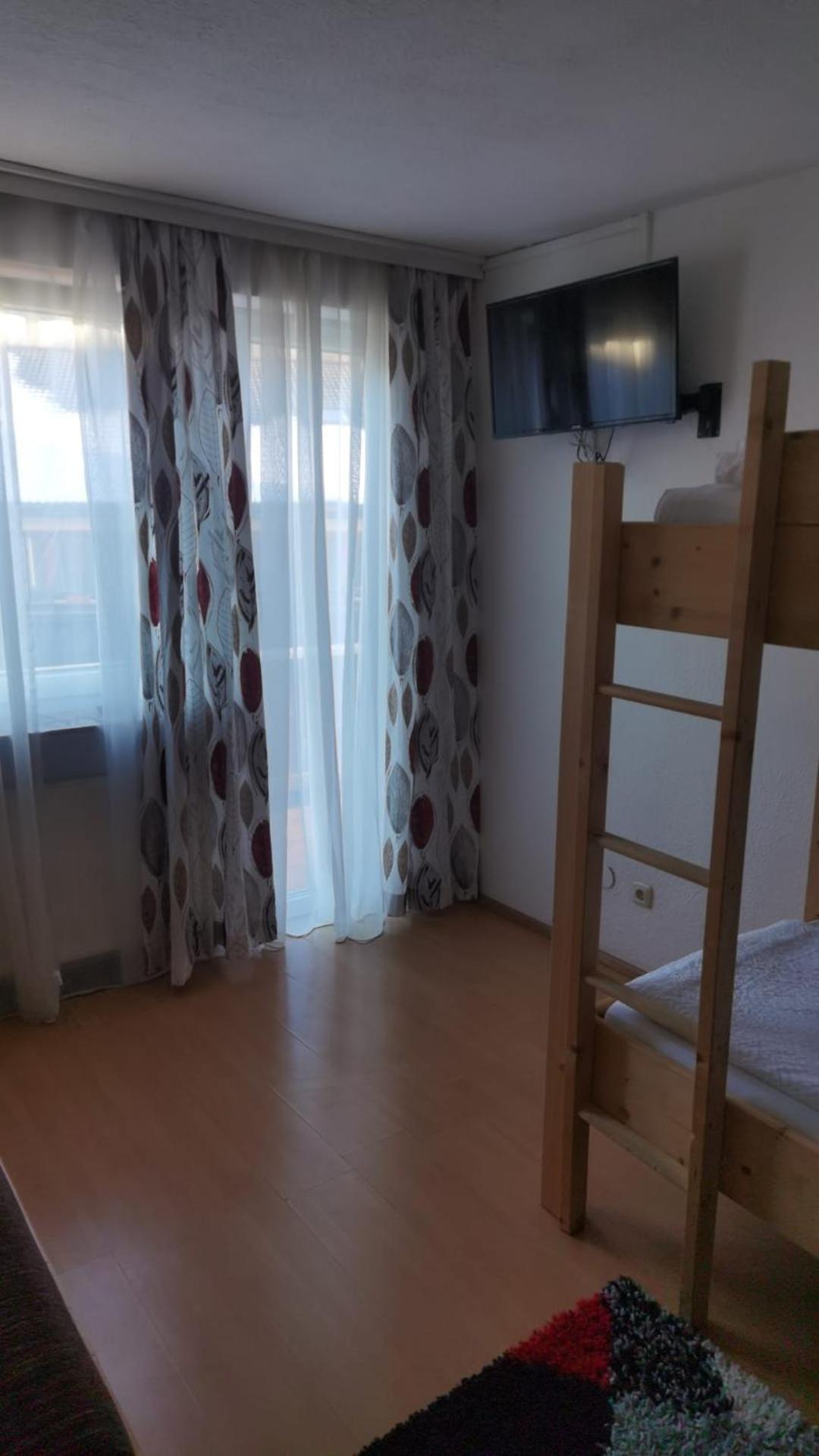 Gasthof Hotel Kirchenwirt Цел ам Цилер Стая снимка