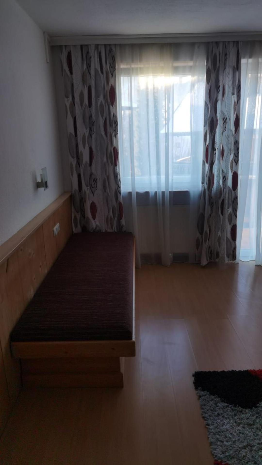 Gasthof Hotel Kirchenwirt Цел ам Цилер Стая снимка